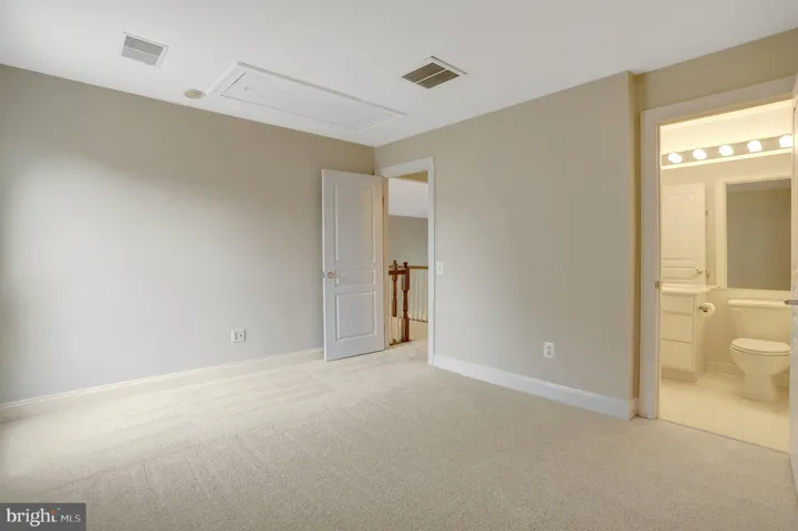 6276 Kingfisher Lane, Alexandria, VA 22312
