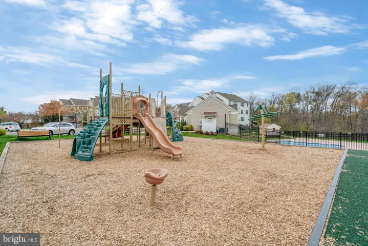 6276 Kingfisher Lane, Alexandria, VA 22312