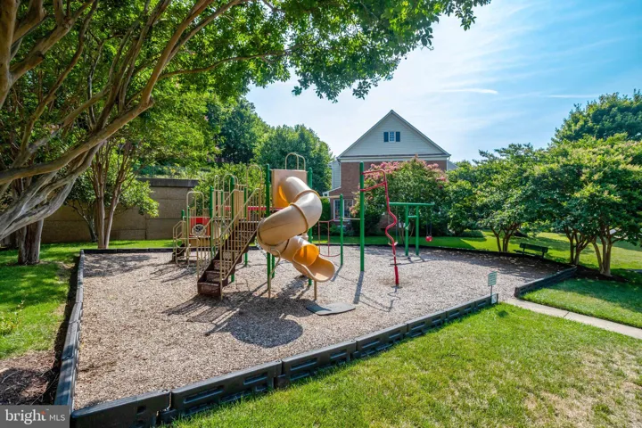 6276 Kingfisher Lane, Alexandria, VA 22312