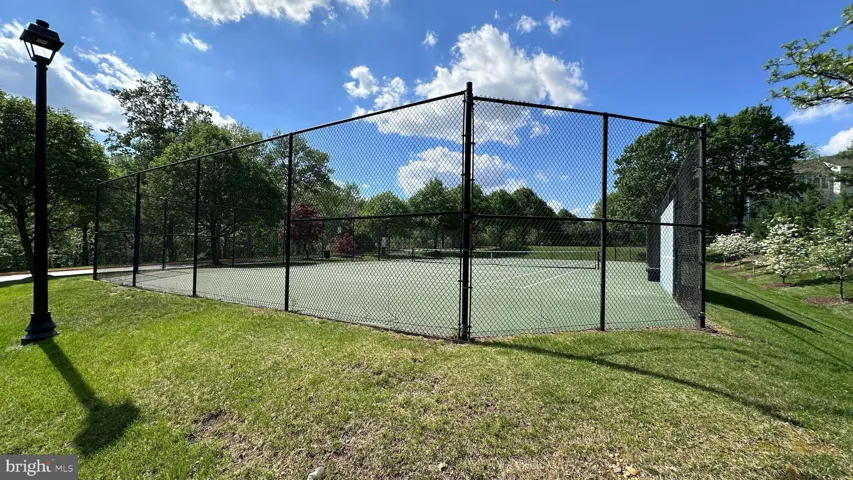 6276 Kingfisher Lane, Alexandria, VA 22312