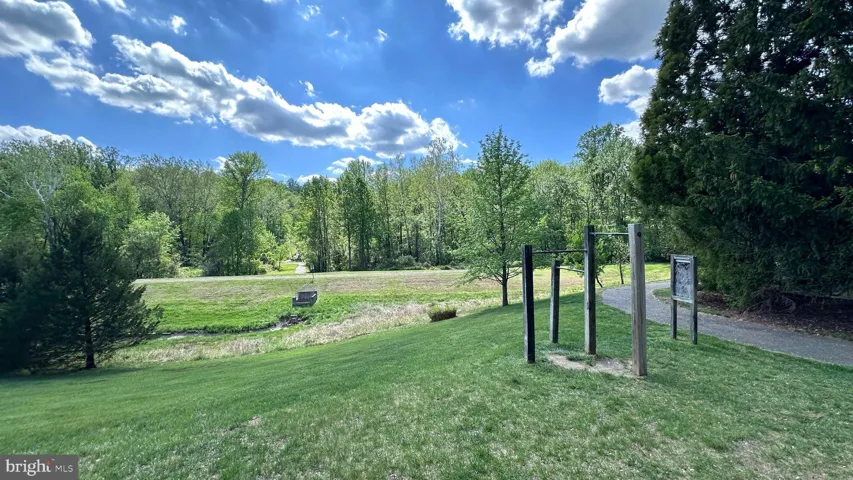 6276 Kingfisher Lane, Alexandria, VA 22312