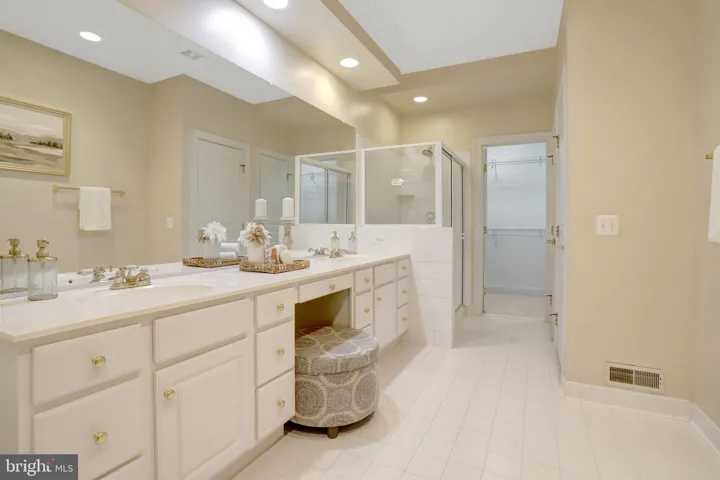 6276 Kingfisher Lane, Alexandria, VA 22312