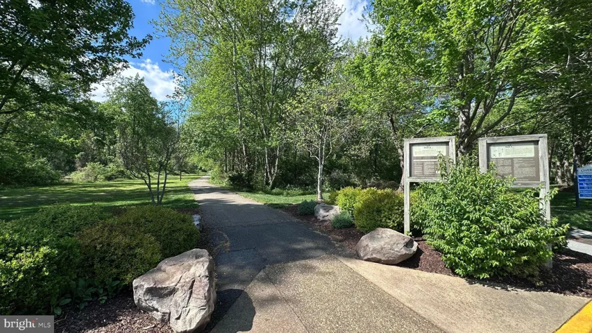 6276 Kingfisher Lane, Alexandria, VA 22312
