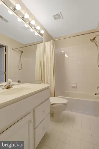 6276 Kingfisher Lane, Alexandria, VA 22312