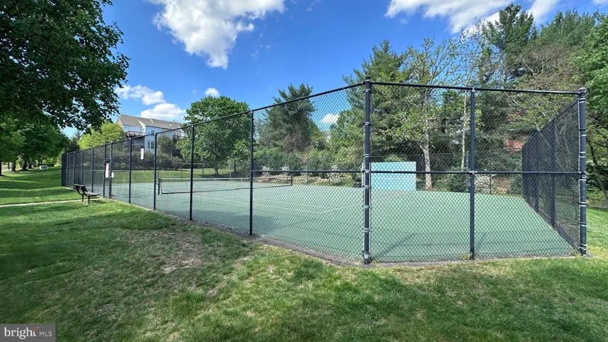 6276 Kingfisher Lane, Alexandria, VA 22312