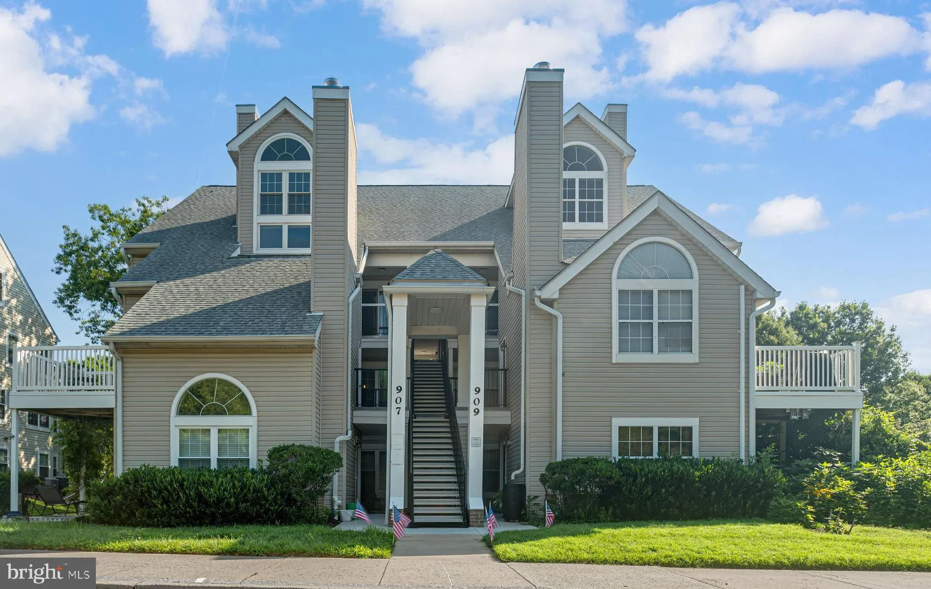 907 HILLSIDE LAKE TERRACE, Gaithersburg, MD 20878