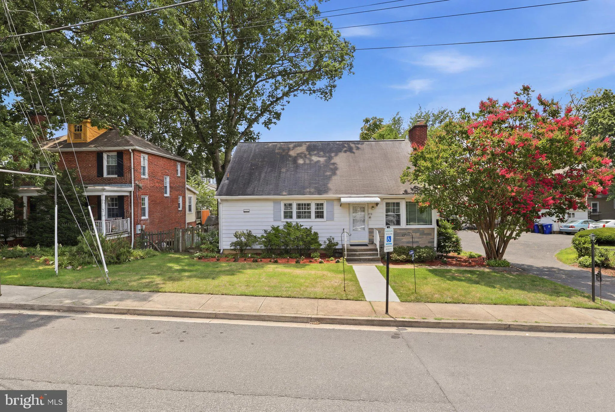3024 18TH STREET, Arlington, VA 22204