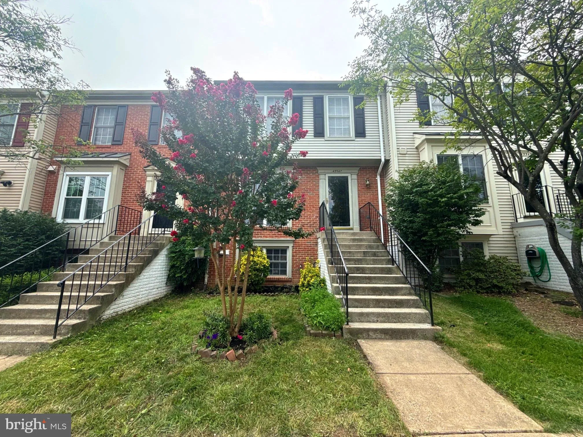 45547 HUTCHENS SQUARE, Sterling, VA 20166