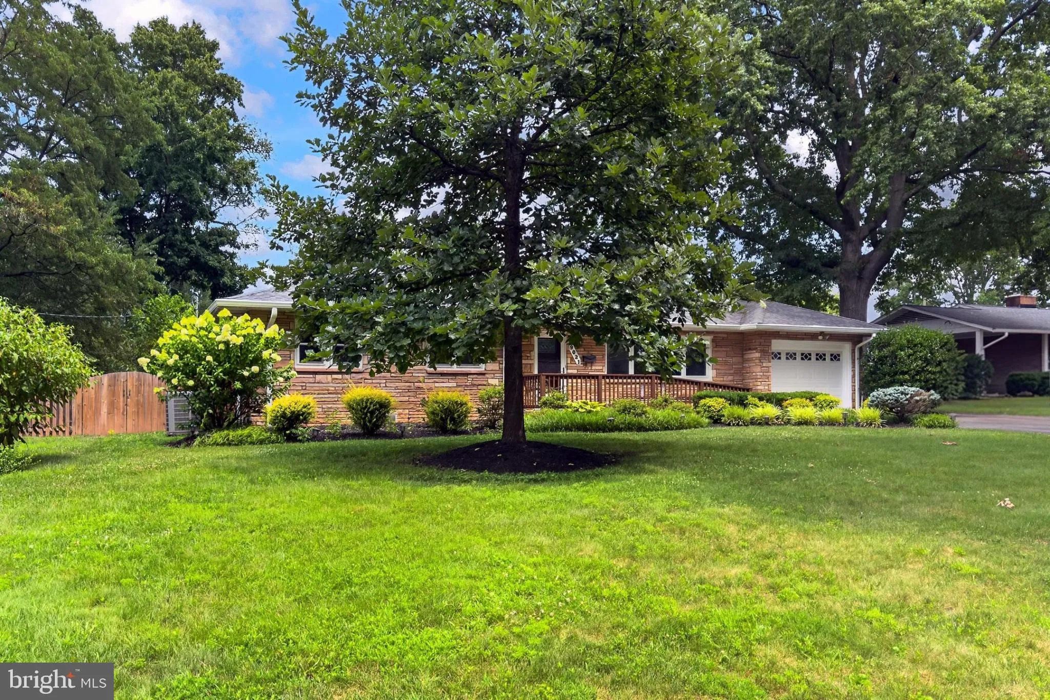 9021 WEIR STREET, Manassas, VA 20110