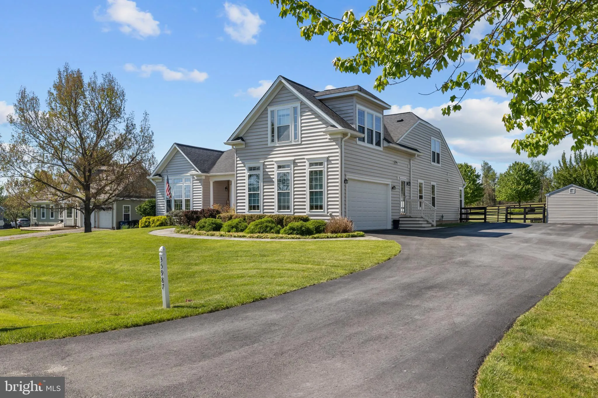 35987 BIRCH HOLLOW LANE, Hillsboro, VA 20132