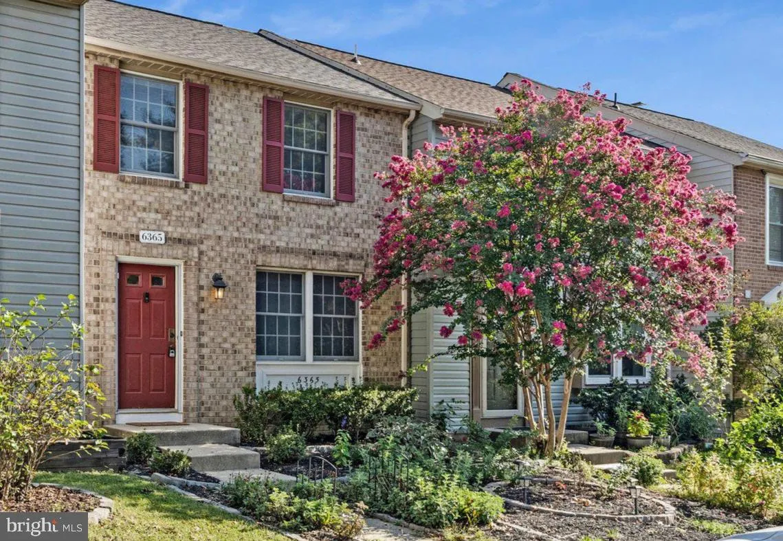 6365 GENERALS COURT, Centreville, VA 20121