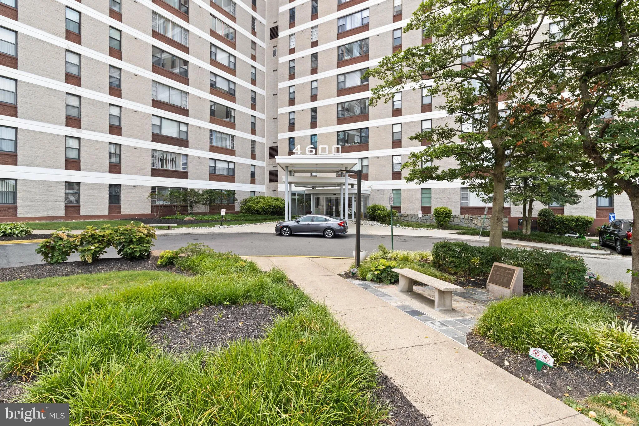 4600 DUKE STREET, Alexandria, VA 22304