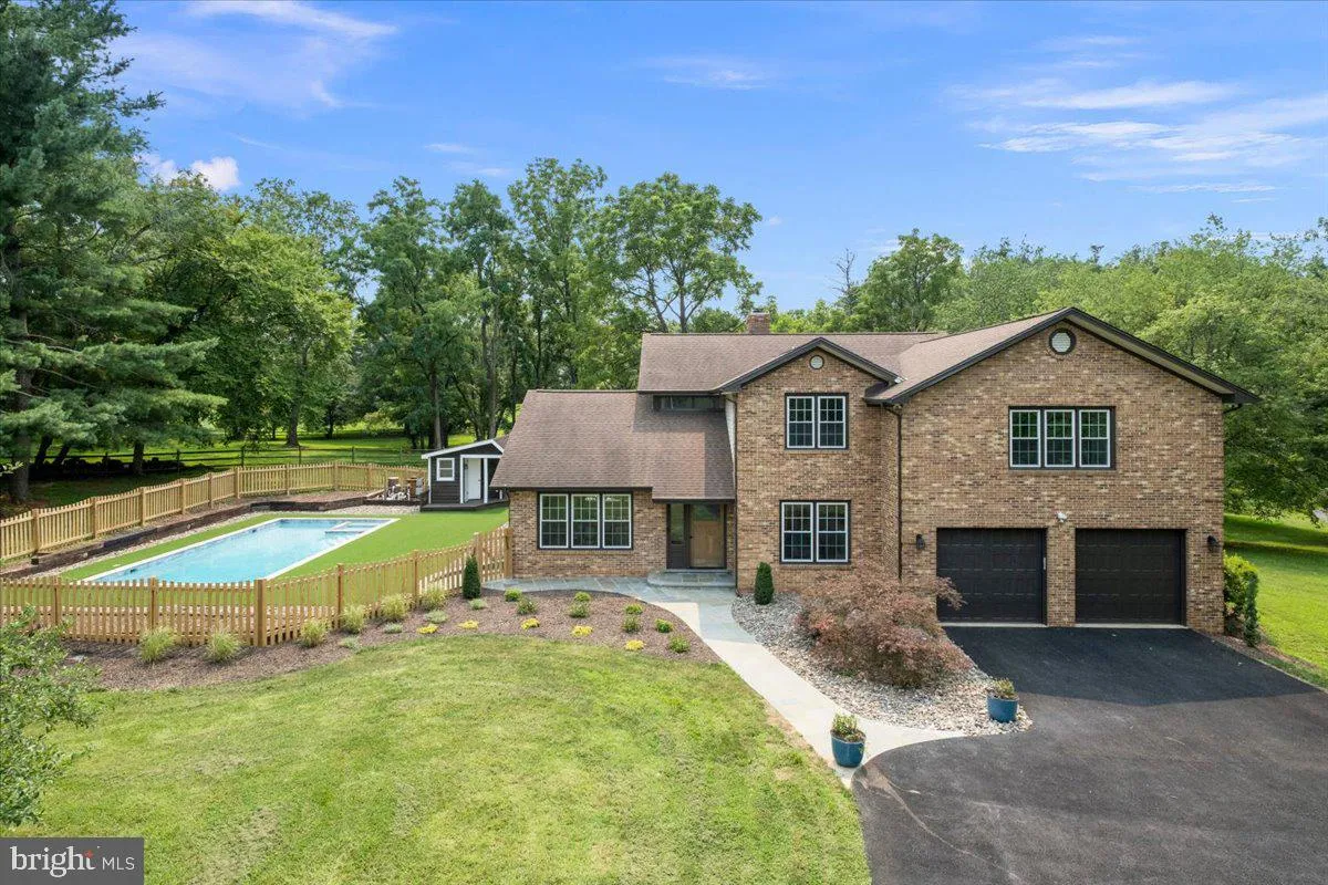 353 GALLOP WOOD PLACE, Great Falls, VA 22066