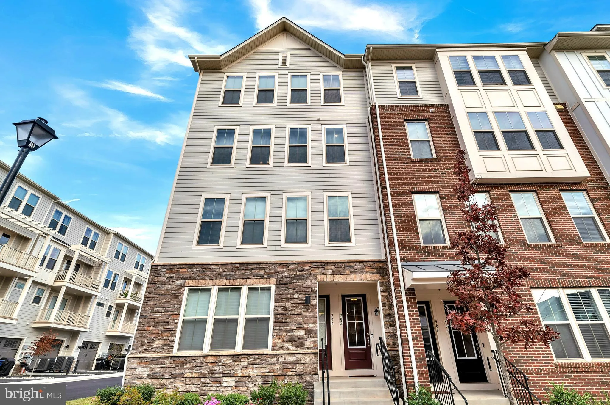 902 CALIFORNIA DRIVE, Leesburg, VA 20176