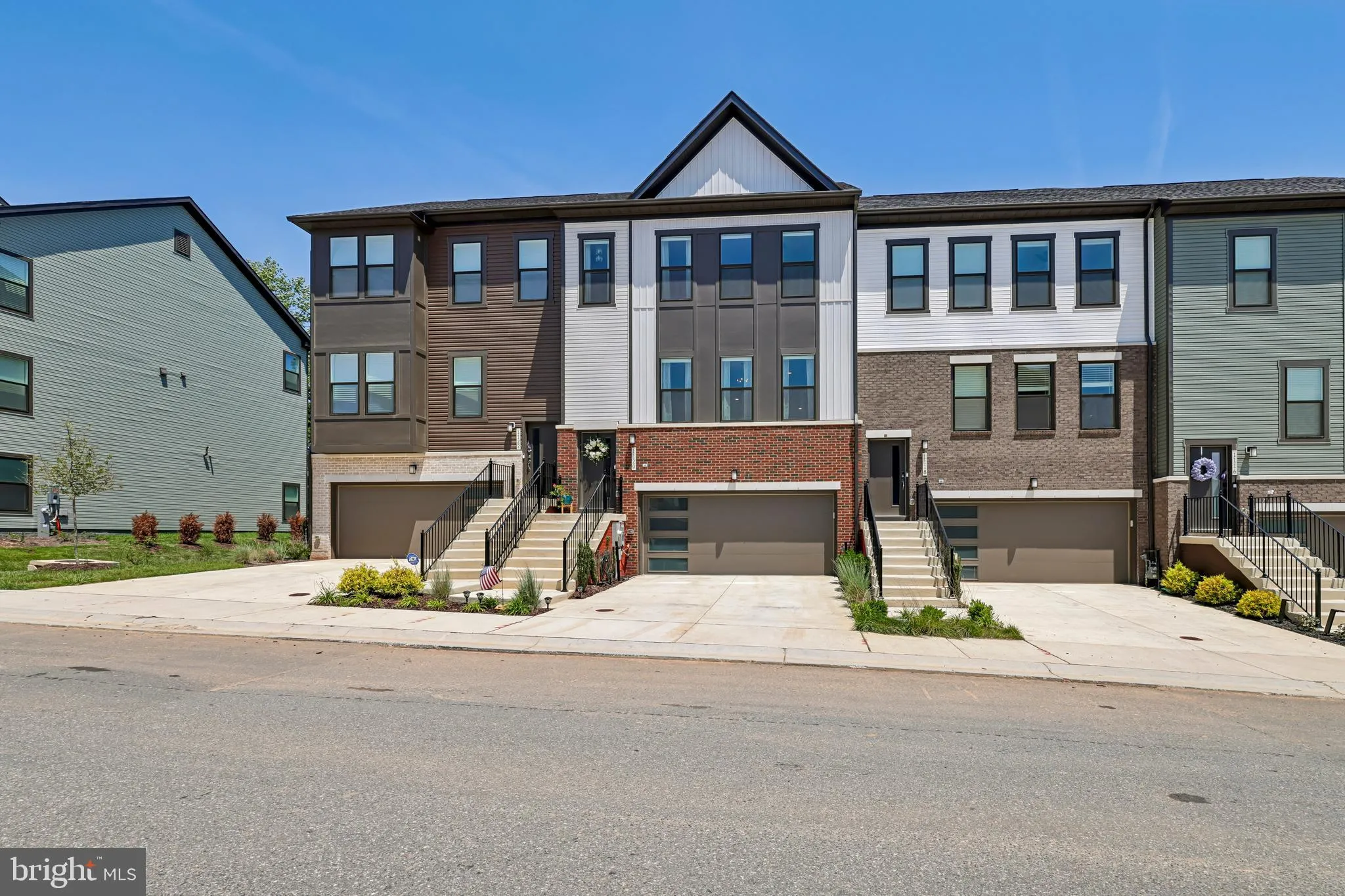 1120 CRESTED WOOD DRIVE, Laurel, MD 20724