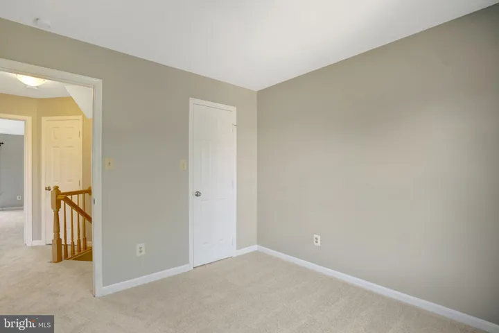 5807 Clapham Road, Alexandria, VA 22315