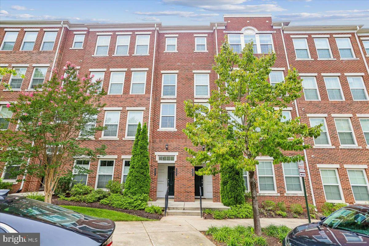 2993 RITTENHOUSE, Fairfax, VA 22031