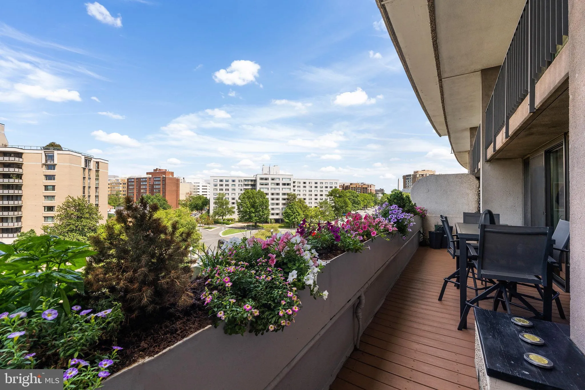 2510 VIRGINIA AVENUE, Washington, DC 20037