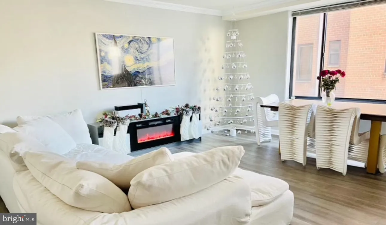 5112 MACARTHUR BOULEVARD, Washington, DC 20016