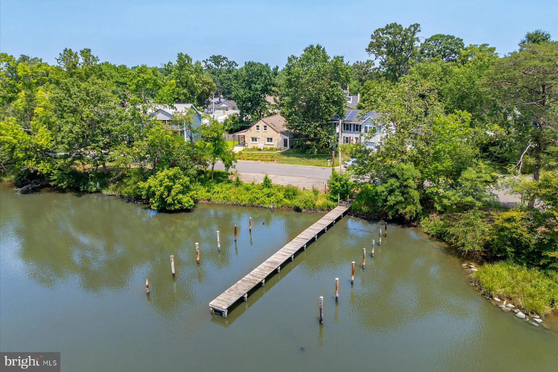 2033 SHORE DRIVE, Edgewater, MD 21037
