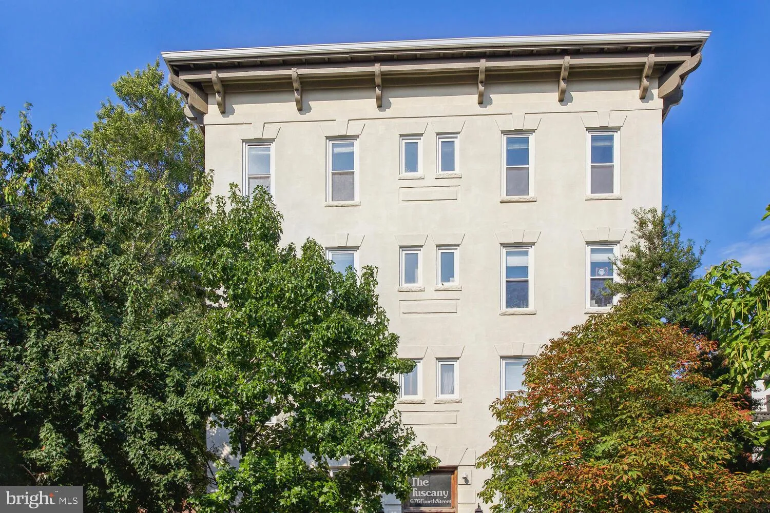 676 4TH STREET, Washington, DC 20002