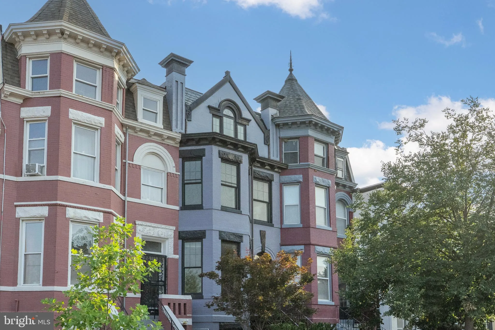 225 R STREET, Washington, DC 20001
