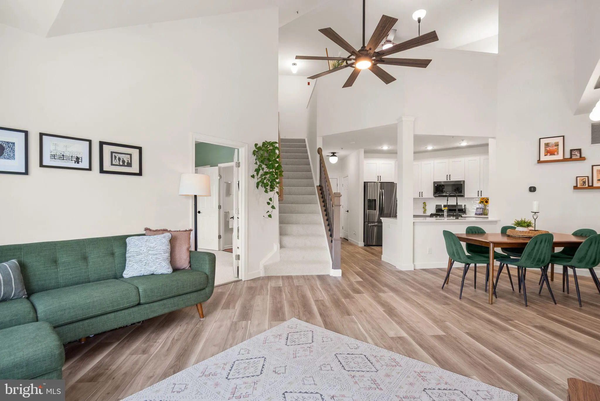 21851 LOCOMOTIVE TERRACE, Sterling, VA 20166