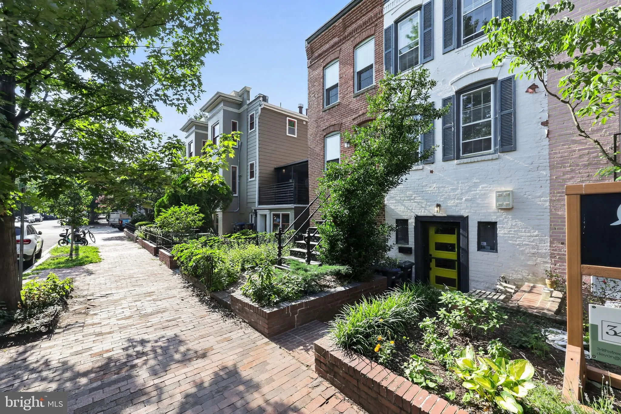 715 A STREET, Washington, DC 20002