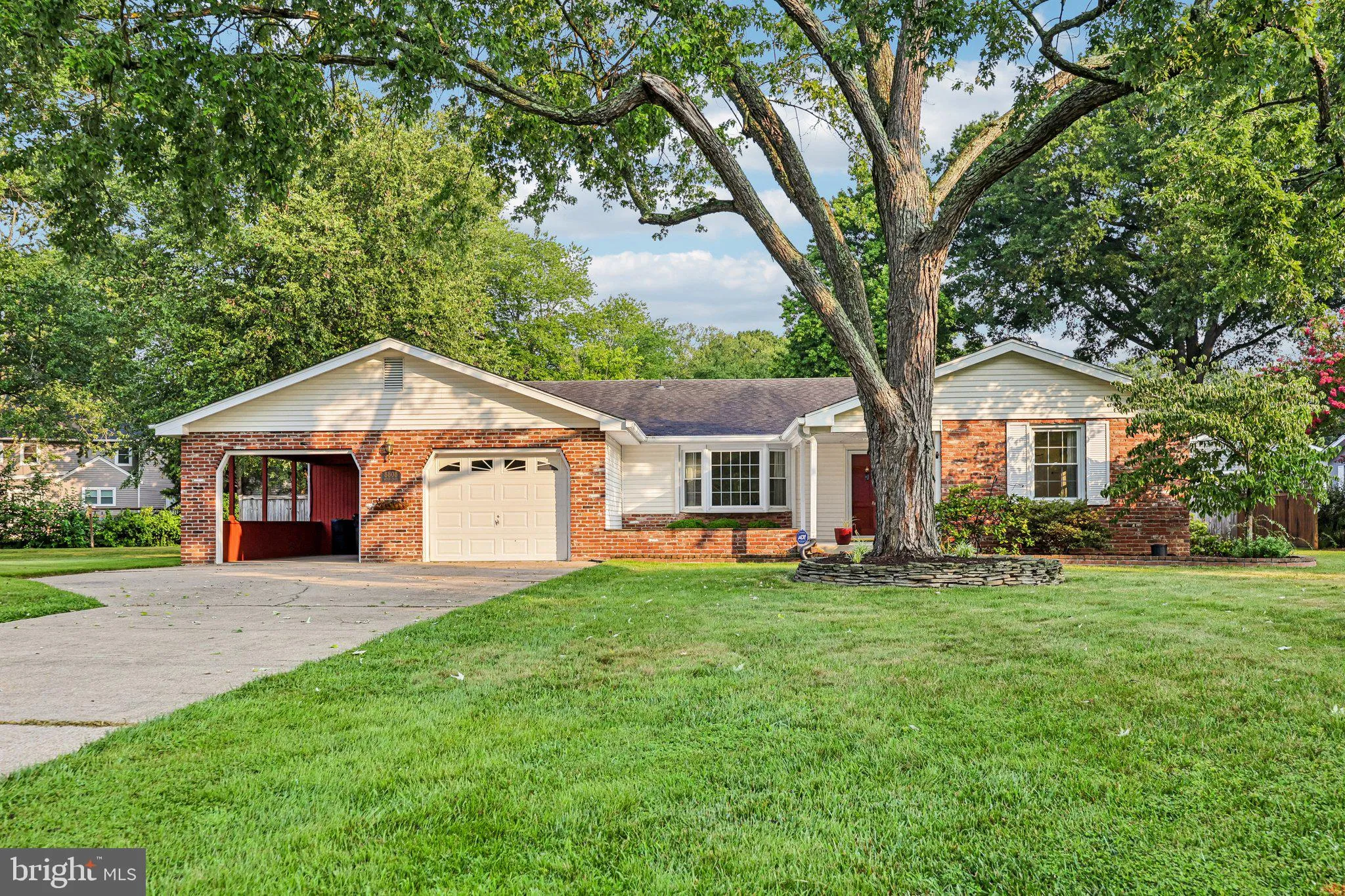 8808 MCNAIR DRIVE, Alexandria, VA 22309