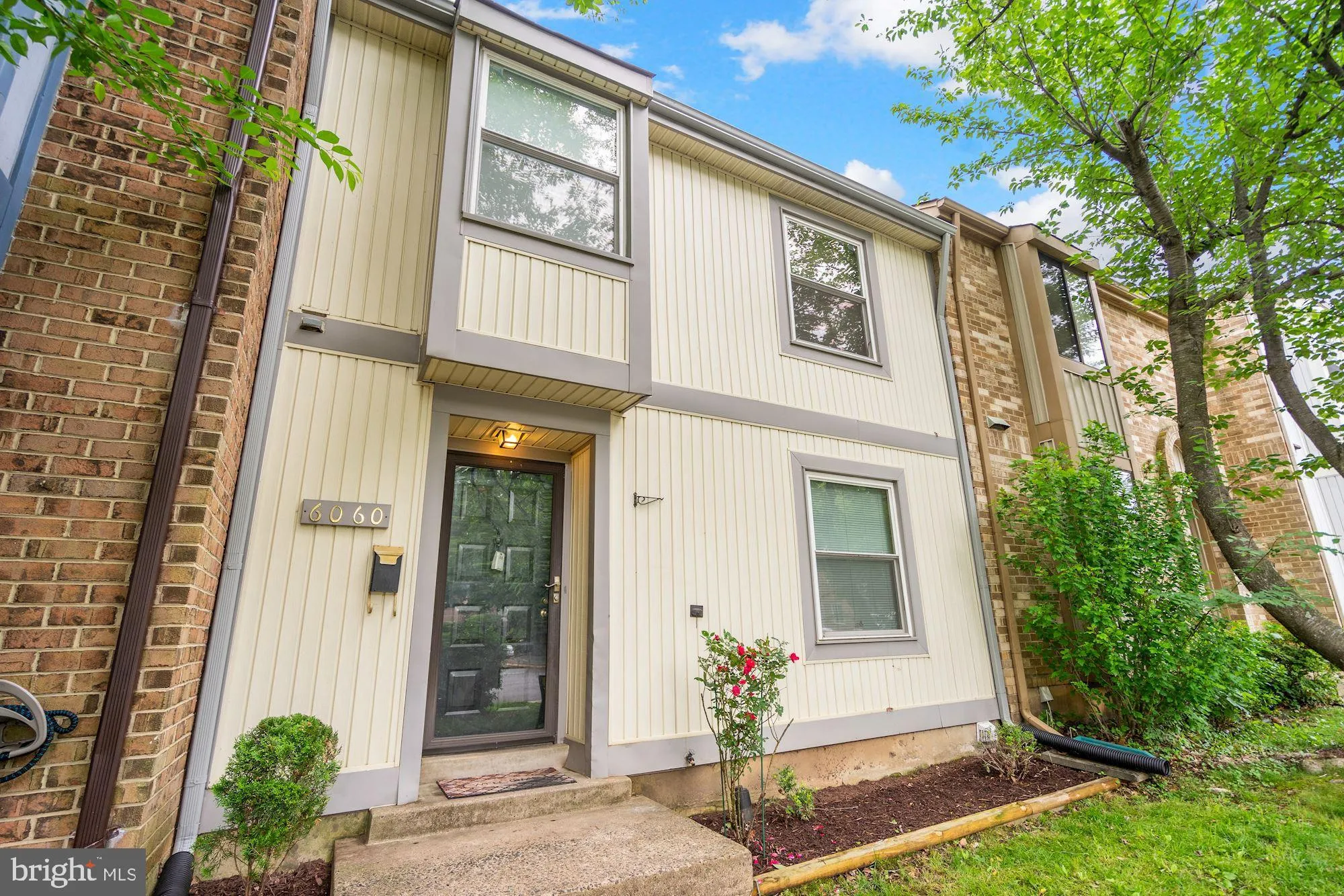 6060 HOLLOW KNOLL COURT, Springfield, VA 22152