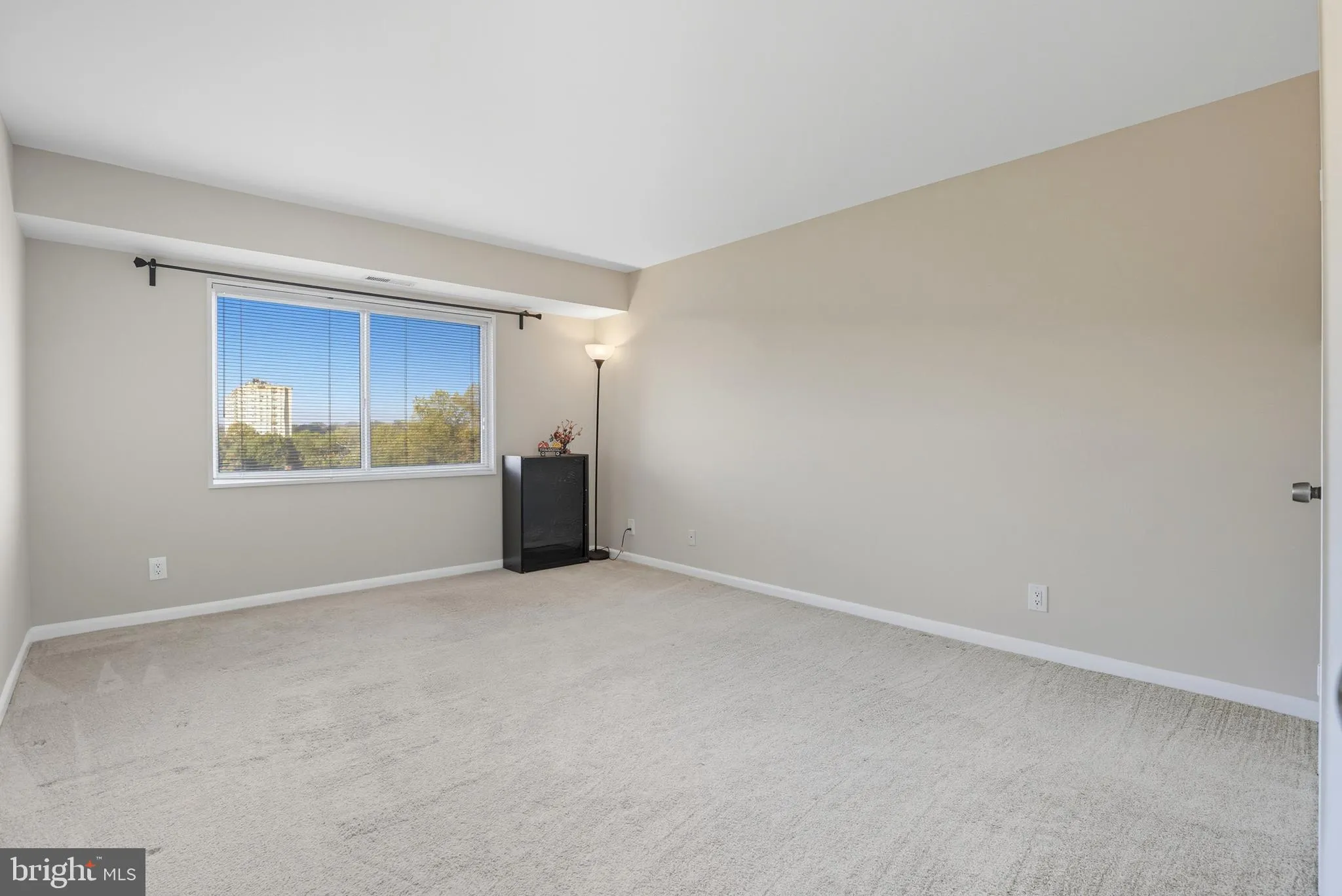 12001 OLD COLUMBIA PIKE, Silver Spring, MD 20904
