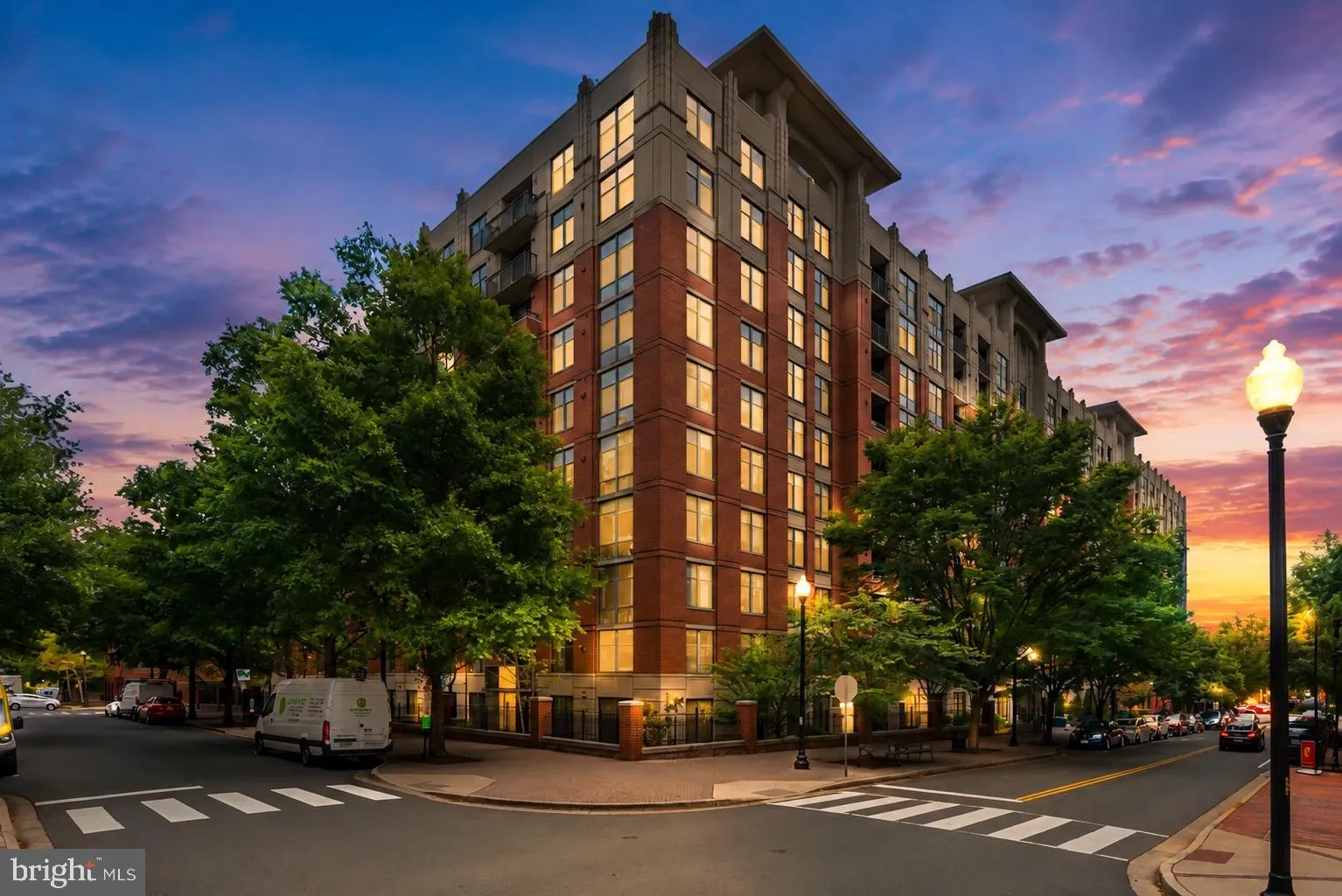 1021 GARFIELD STREET, Arlington, VA 22201