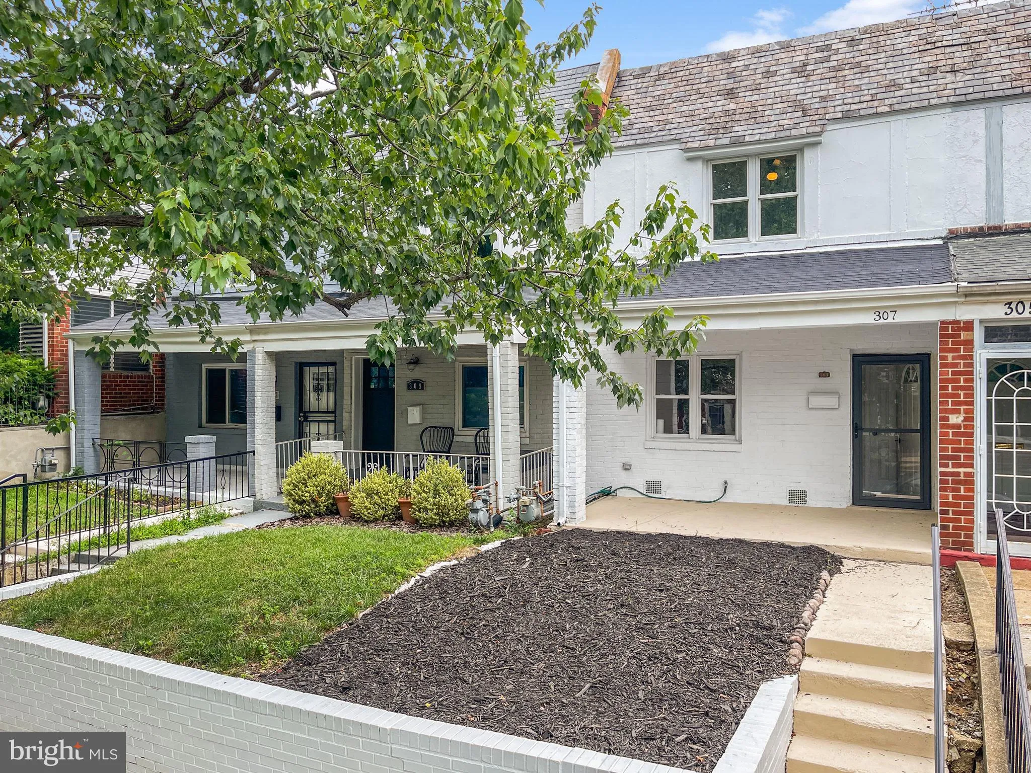 307 35TH STREET, Washington, DC 20019