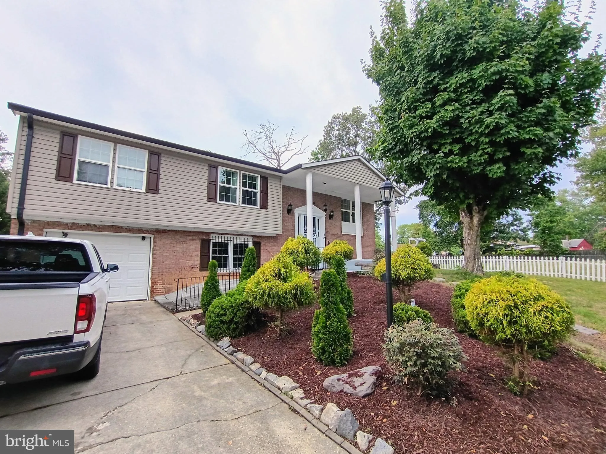 8705 LOUGHRAN ROAD, Fort Washington, MD 20744