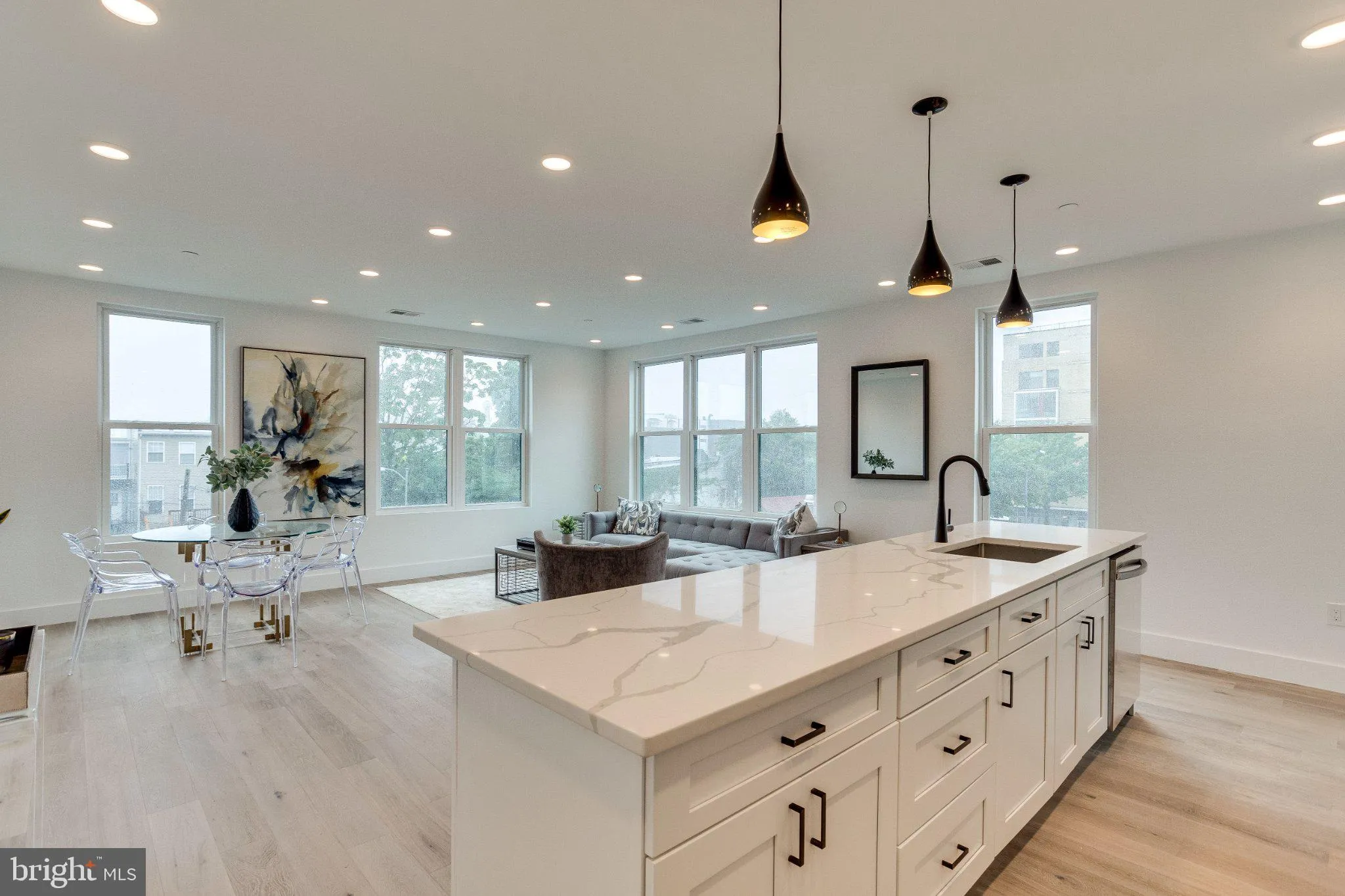 646 NEWTON PLACE, Washington, DC 20010