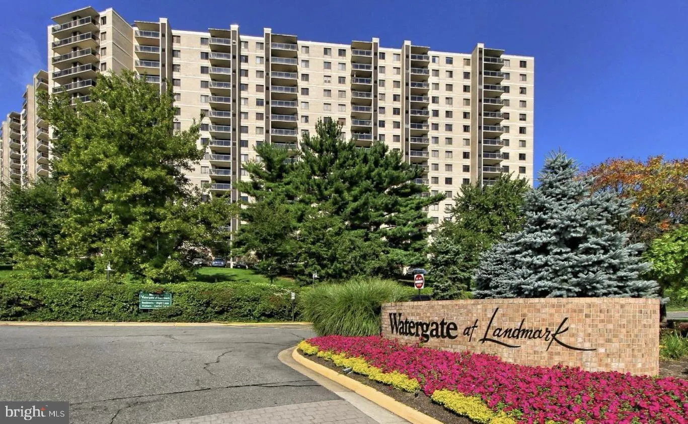 205 YOAKUM PARKWAY, Alexandria, VA 22304