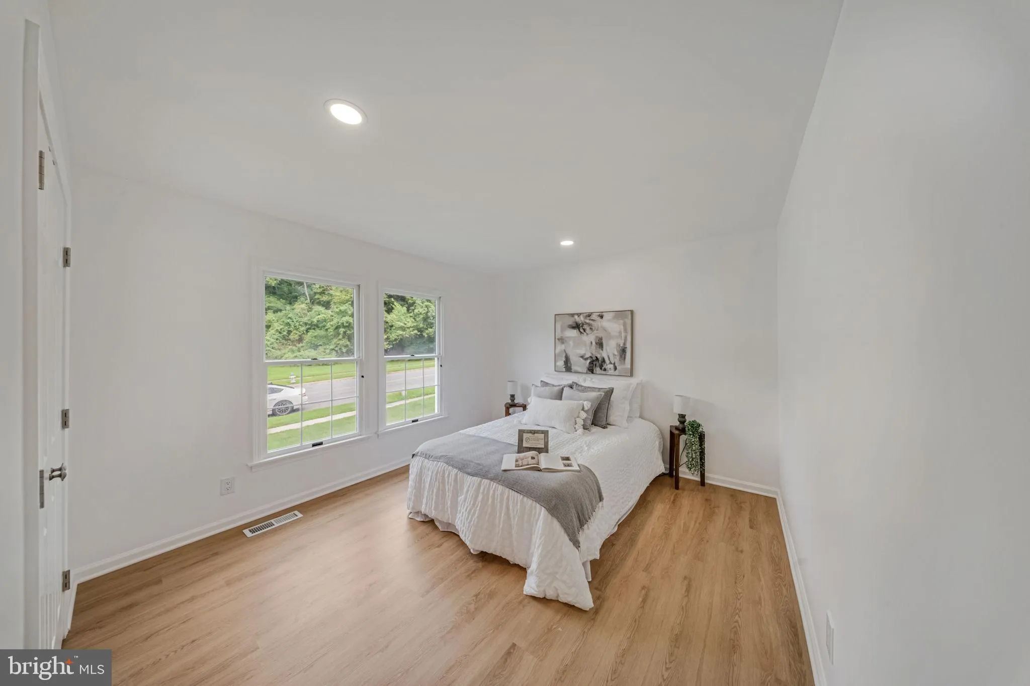 2406 TIMBERCREST DRIVE, District Heights, MD 20747