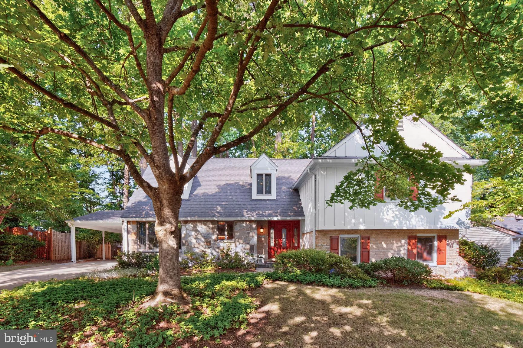 1988 LANCASHIRE DRIVE, Potomac, MD 20854