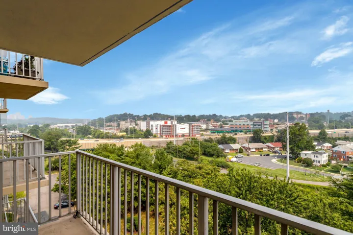 1225 Martha Custis Drive, Alexandria, VA 22302