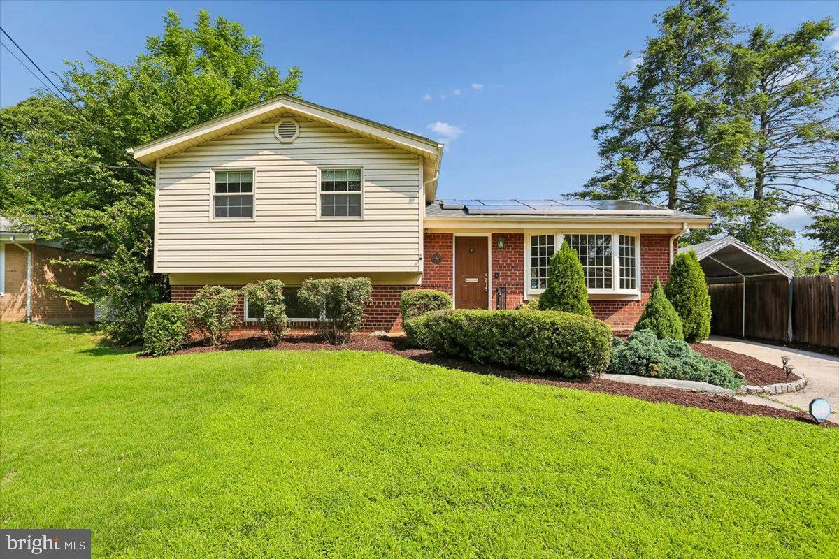 4611 WISSAHICAN AVENUE, Rockville, MD 20853