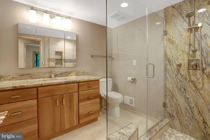 6030 Berwynd Road, Fairfax, VA 22030