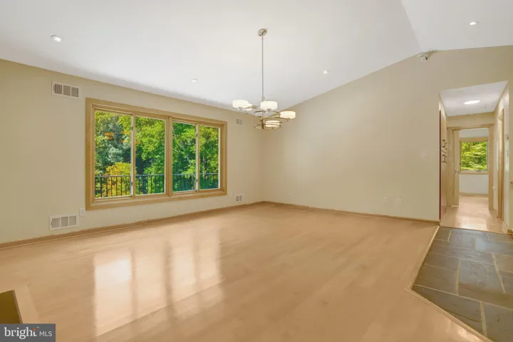 6030 Berwynd Road, Fairfax, VA 22030