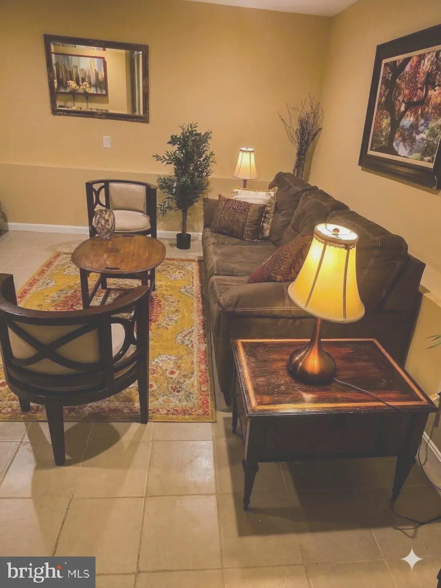 100 SPRUCE DRIVE, Washington, DC 20012