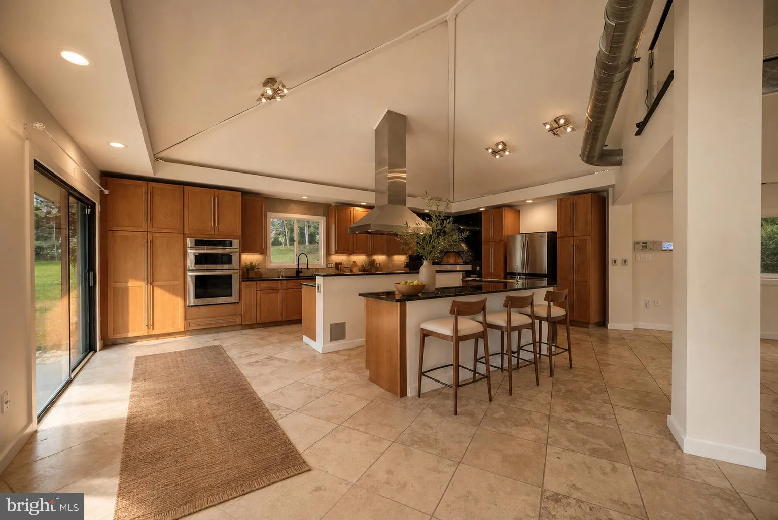 11208 GEORGETOWN PIKE, Great Falls, VA 22066