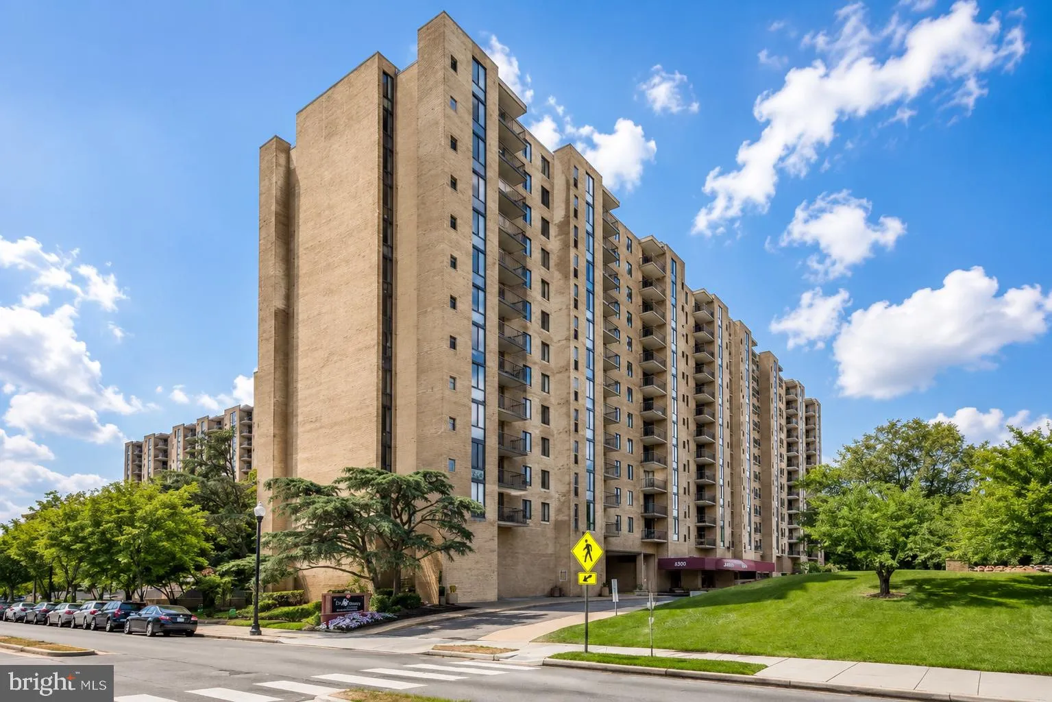 4500 FOUR MILE RUN DRIVE, Arlington, VA 22204