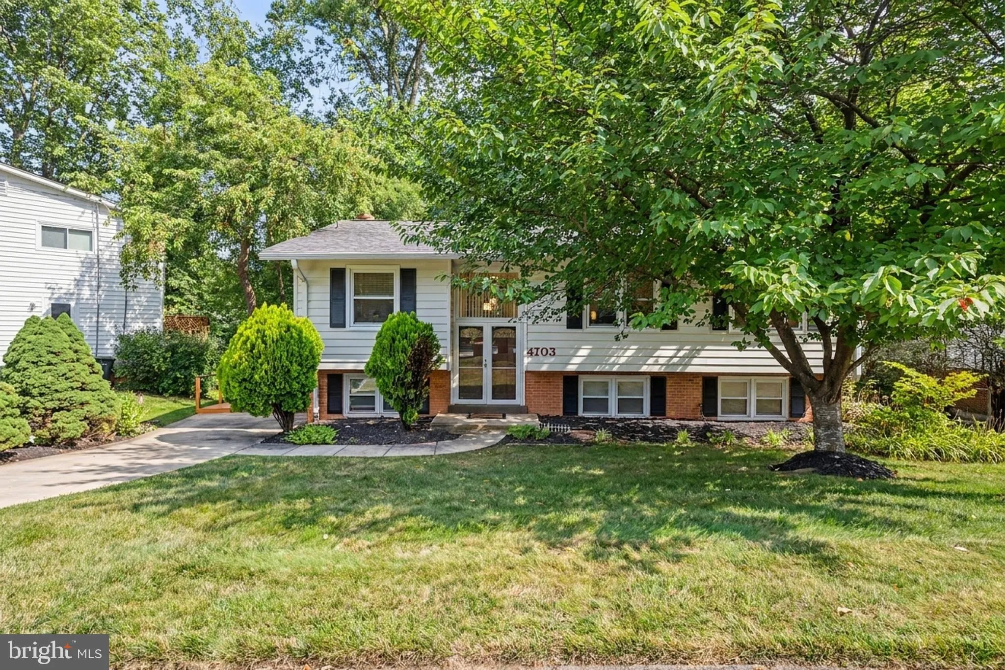 4703 TARA DRIVE, Fairfax, VA 22032