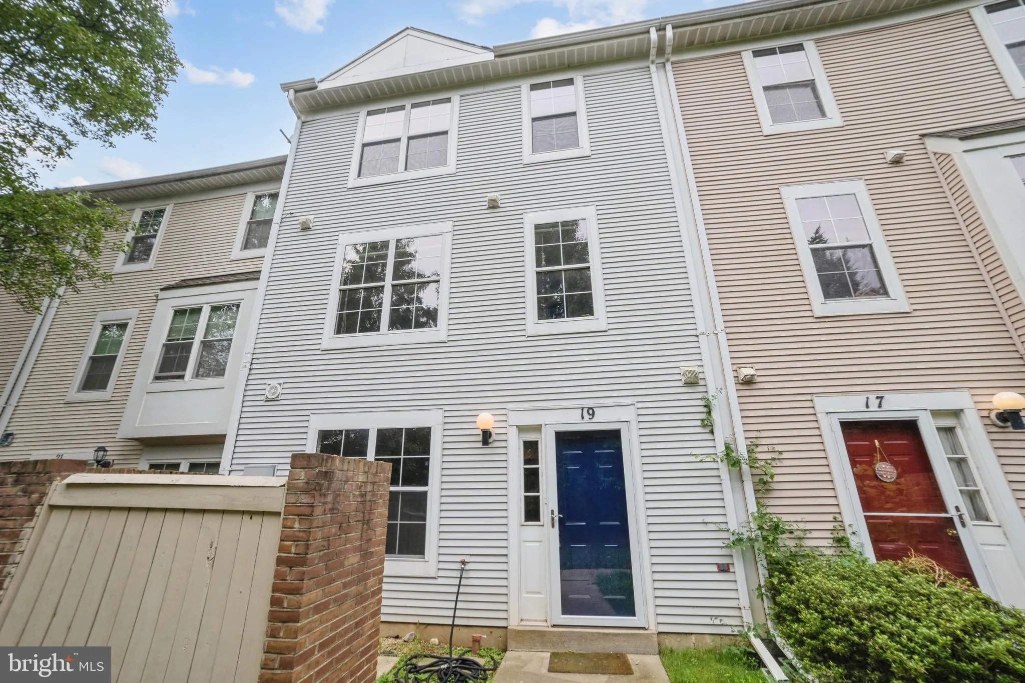 19 HARBOR TREE, Gaithersburg, MD 20886