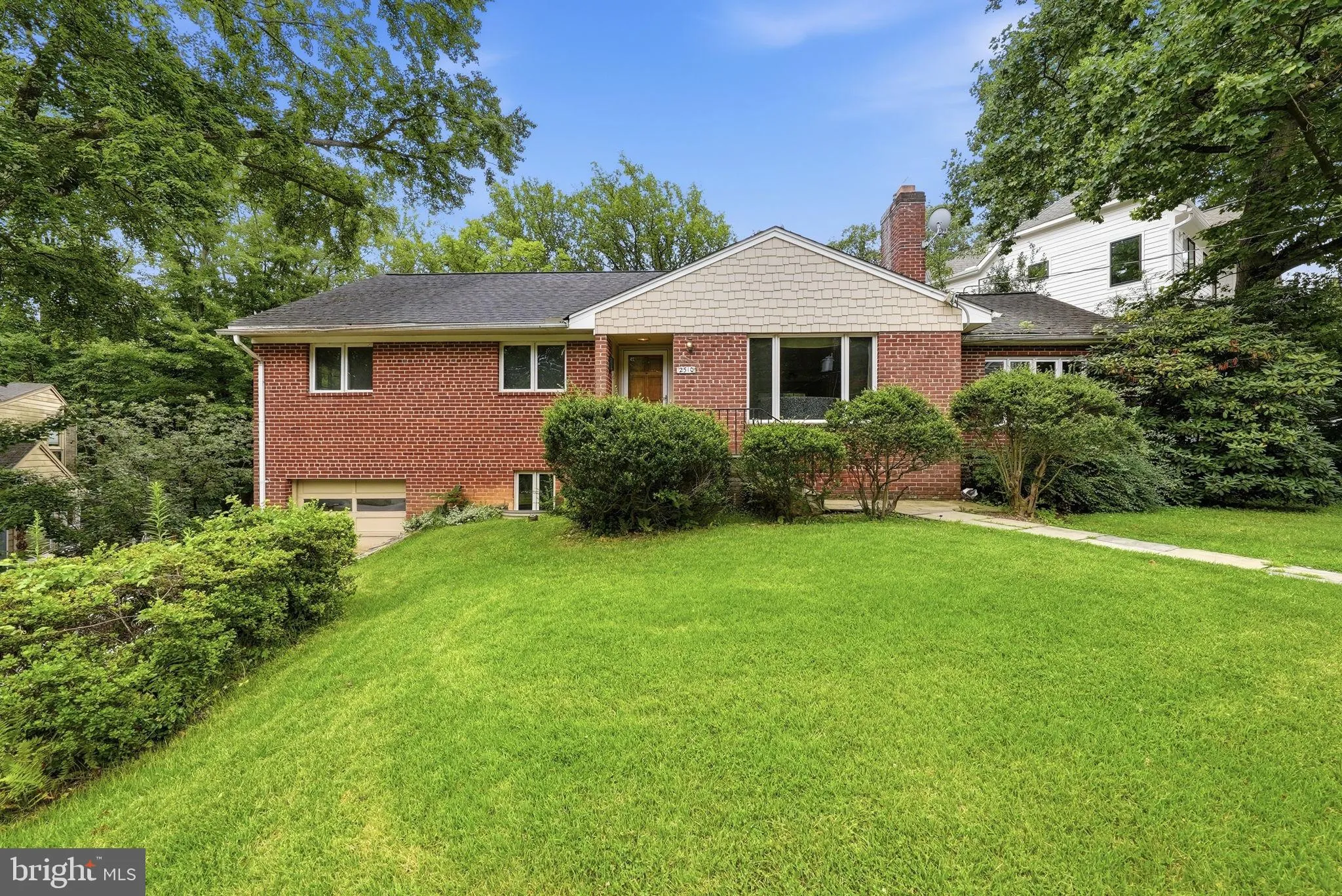 2510 UPLAND STREET, Arlington, VA 22207