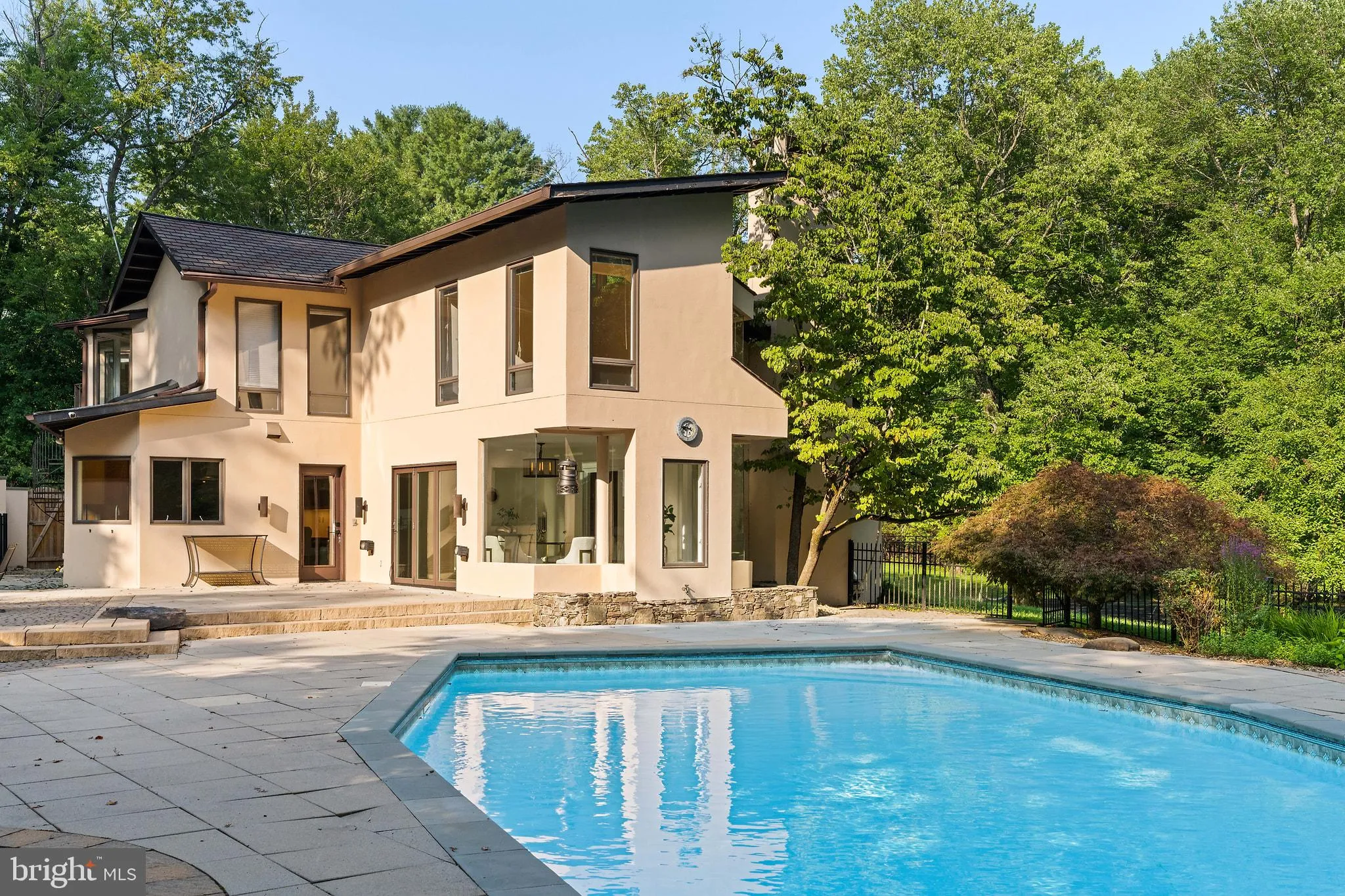 10216 EISENHOWER LANE, Great Falls, VA 22066