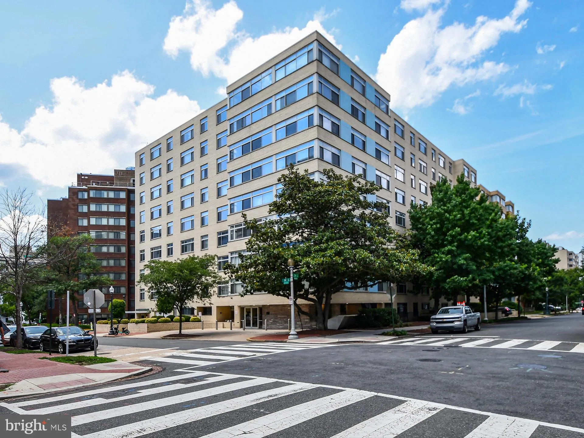 2401 H STREET, Washington, DC 20037